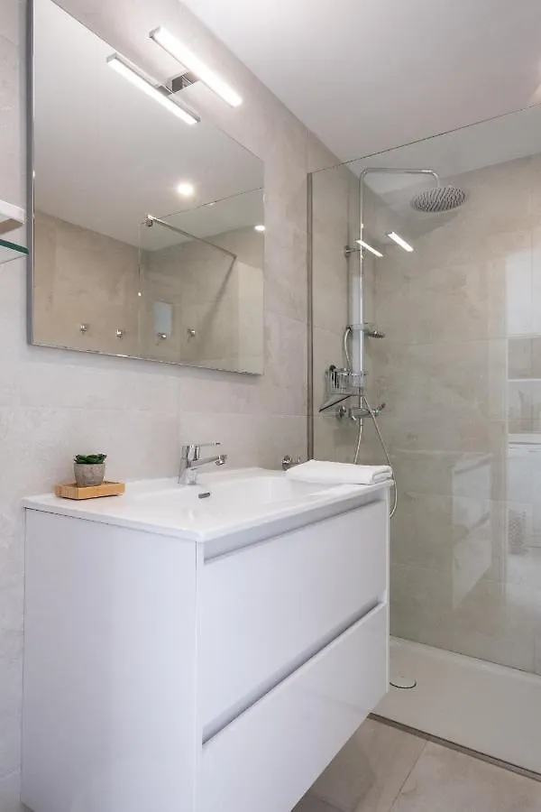 Sunny Apartment 1B With Balcony & Pool In Canyamel كابذيبيرا